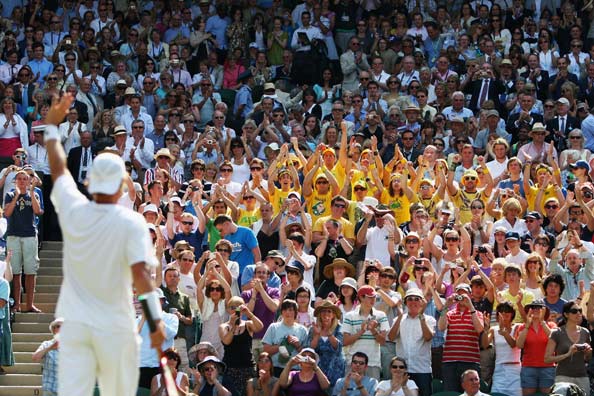 开云体育-包含蒂姆迎来十赛季出色发挥，巴黎圣日耳曼观众热烈欢呼！的词条-开云体育