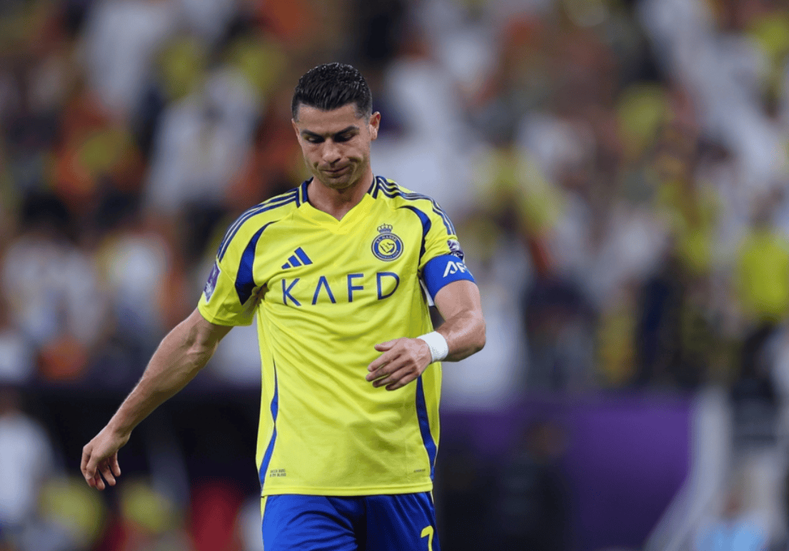 开云体育直播内容-C罗在DWG比赛中出色防守,爆冷引发热议!再创辉煌时刻-开云体育直播内容